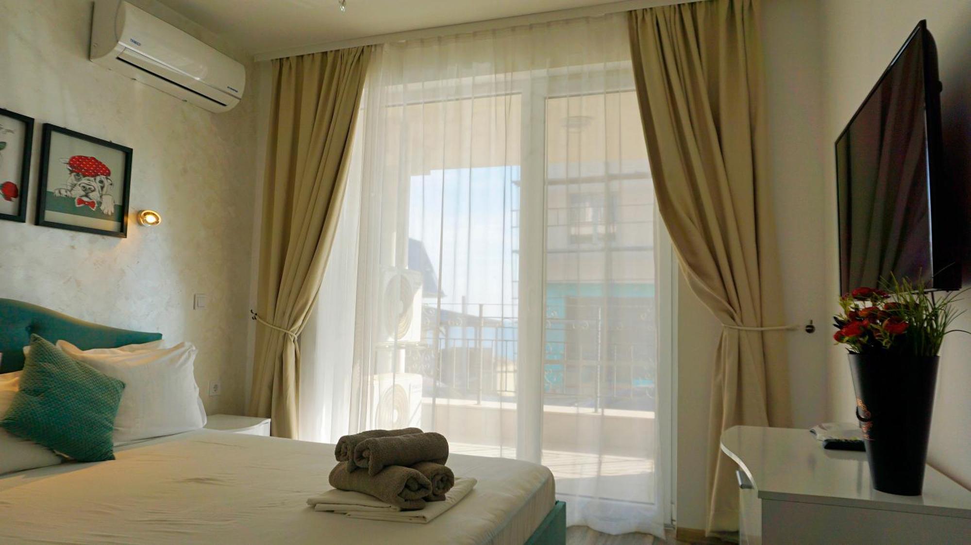 Апартаменти Атеа На Плажа - Apartments Atea On The Beach Obzor Exteriér fotografie